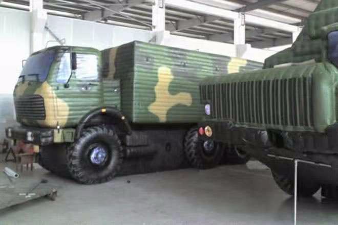 蒲城迷彩军用仿真车